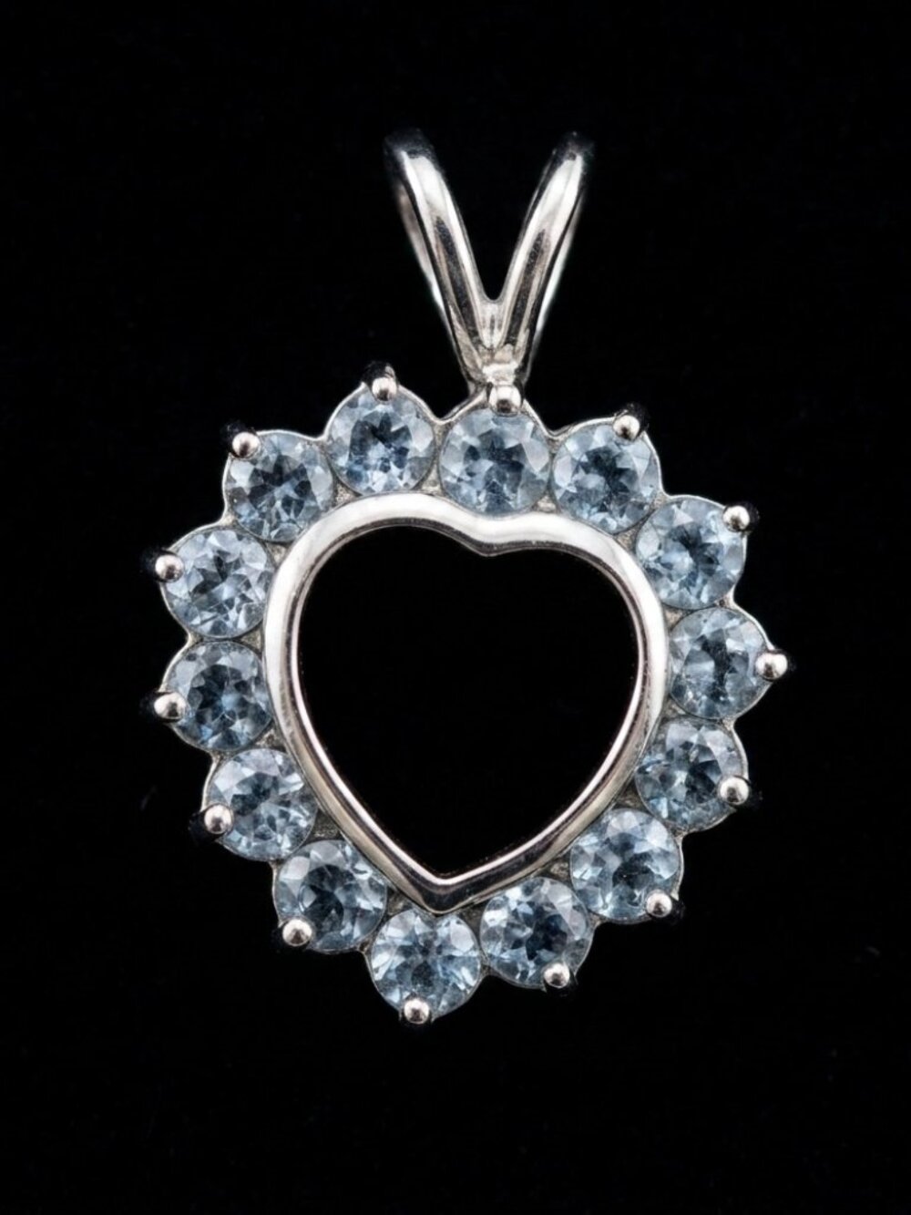Brand: Unbranded Fine Jewelry (Stamped / Hallmark on Bail) Halo Open Heart
